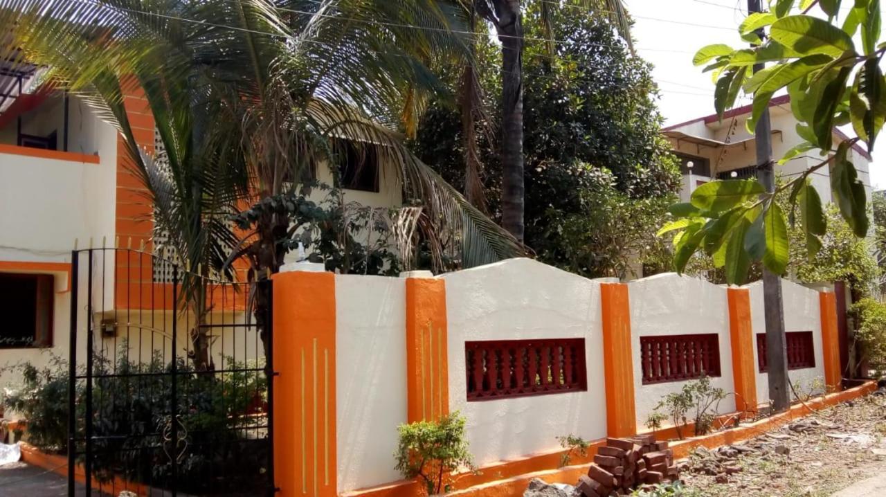 Hemharsh Holiday Home With Pool Karjat Exterior foto