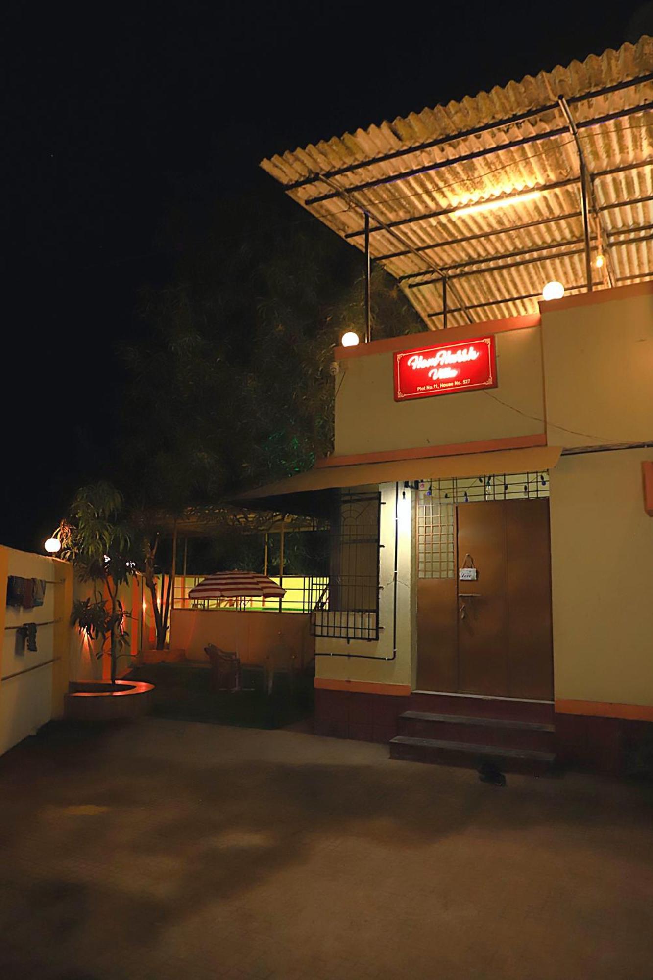 Hemharsh Holiday Home With Pool Karjat Exterior foto